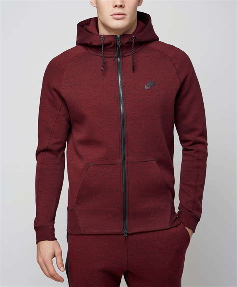 nike sportswear tech fleece suit.